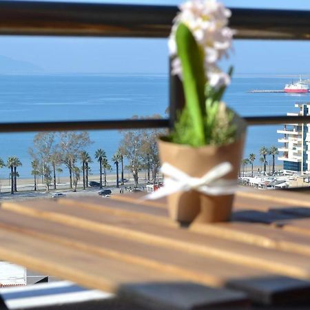 Seaview Penthouse 2 Bedrooms Apartment & Box Garage Vlorë Esterno foto